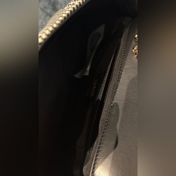 Versace Medusa Black and Gold Women's Bag NWT - Picture 7 of 8